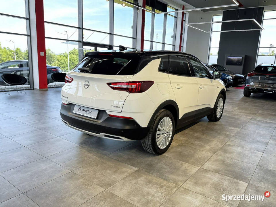 Opel Grandland X 12Turbo 130 M6 20172018 r garażowany