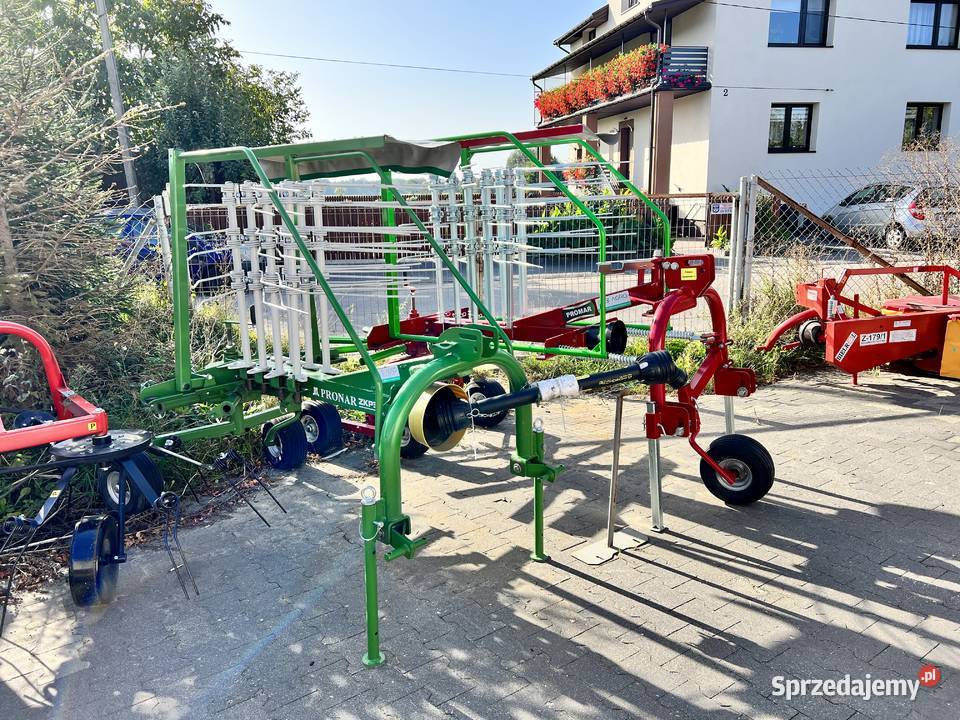 Zgrabiarka karuzelowa 30 m PRONAR Talex Janpol Szczytno
