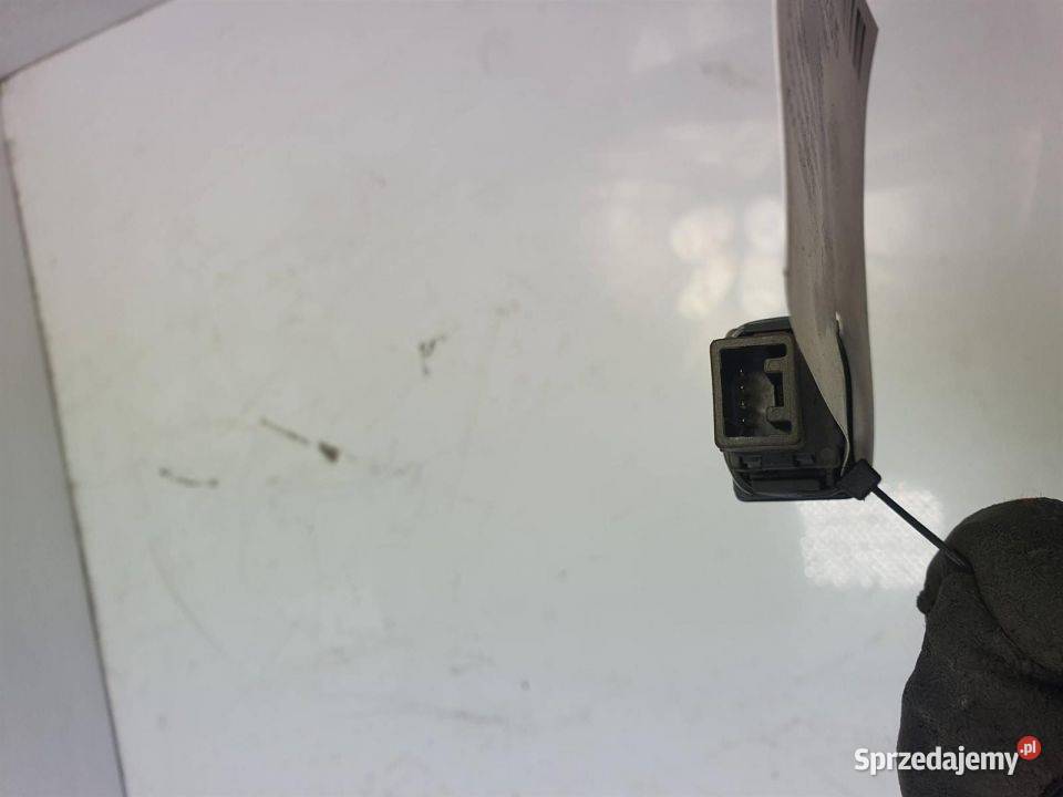 PRZYCISK TOYOTA YARIS II 841520D030 Pozostałe Motoryzacja Lipno