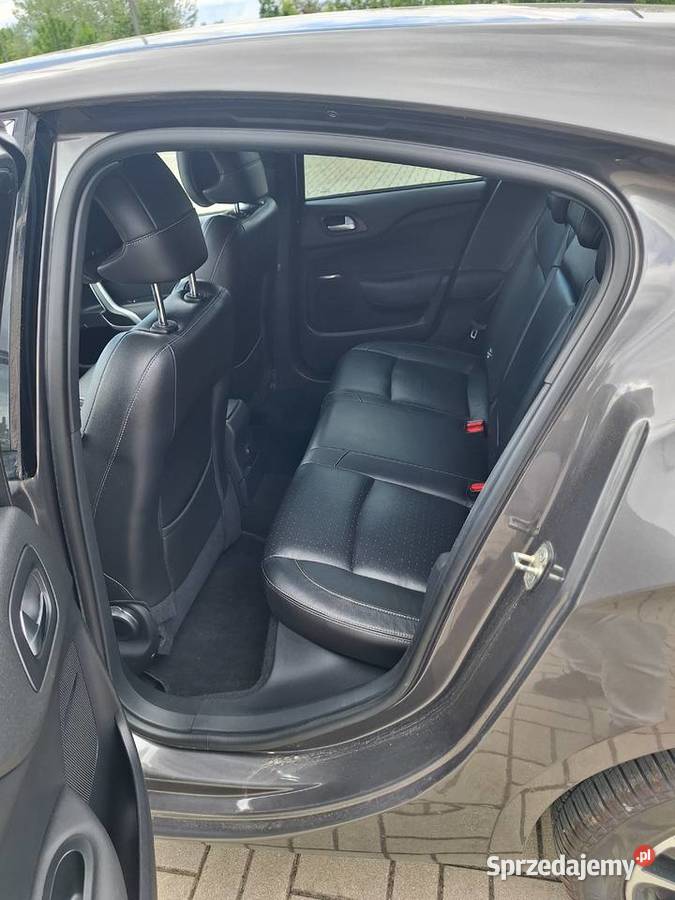 ŁADNY DS4 16 BLUEHDI nawigacja Paczków