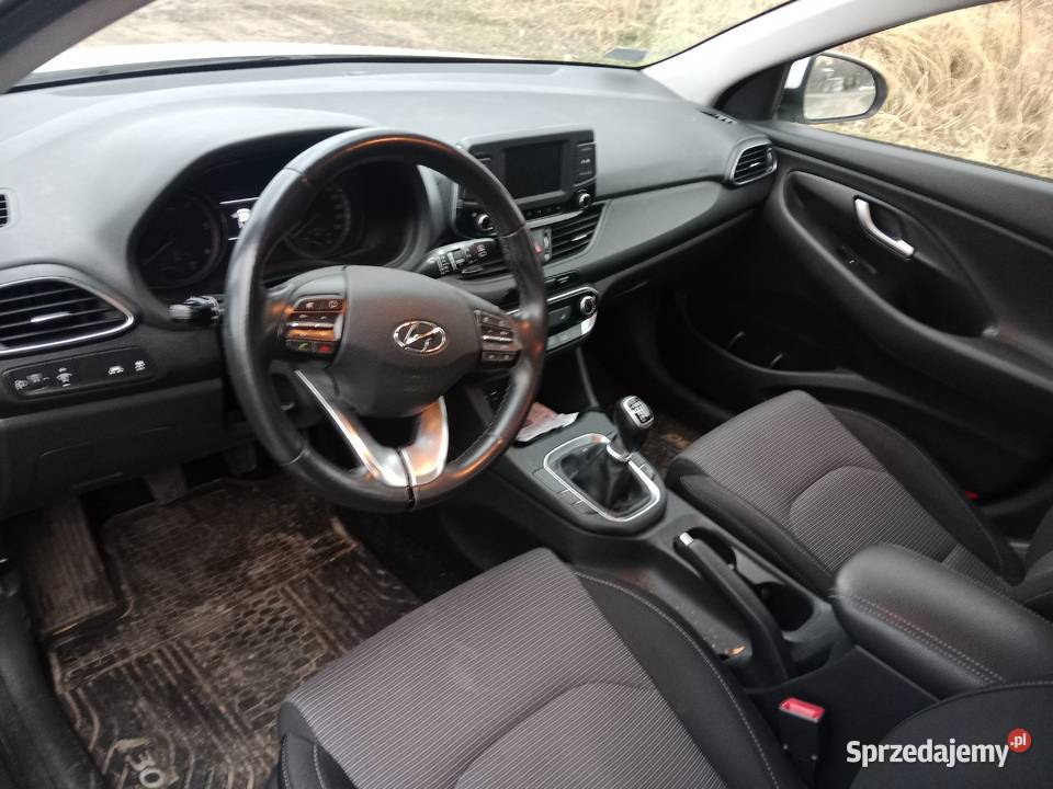Hyundai i30 17r manualna Dębno