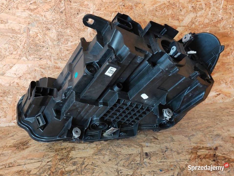 Lampa Prawa LED BMW X1 F48 90178480ZM02 Pozostałe Pleszew sprzedam