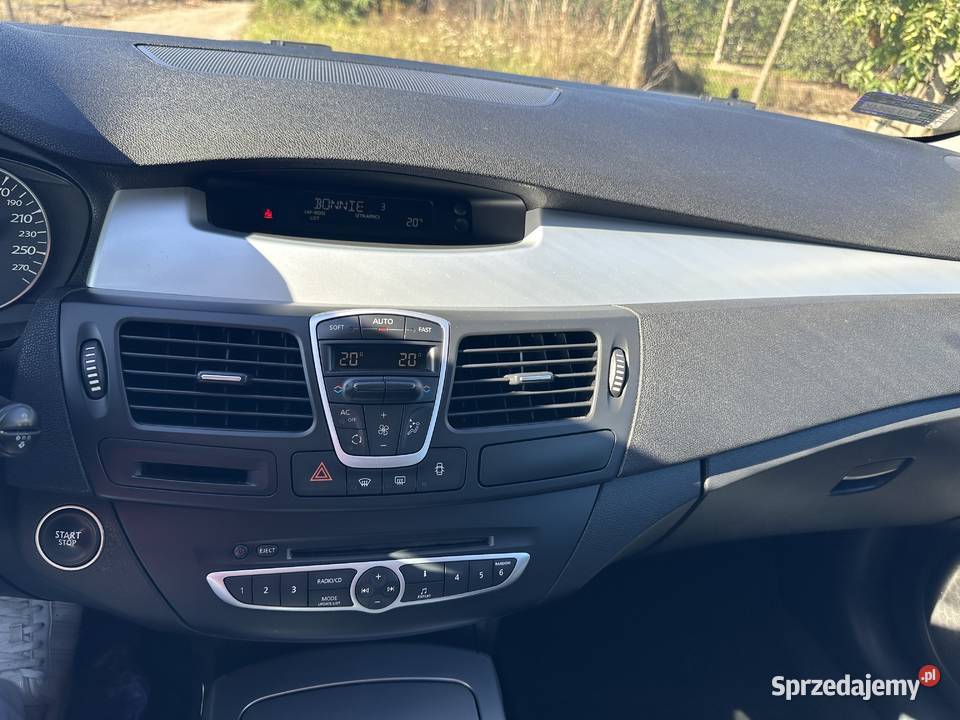 Renault Laguna III Salon 20 Benzyna 140 Liftback Mogielnica