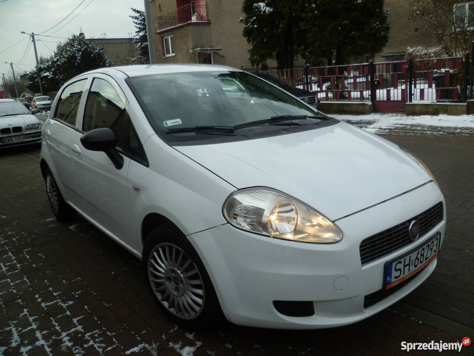 Fiat Grande Punto z 2008 roku 1 wł do Chorzów
