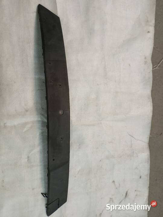 Opel astra J 4 listwa zderzaka przód 13368664 Czechy