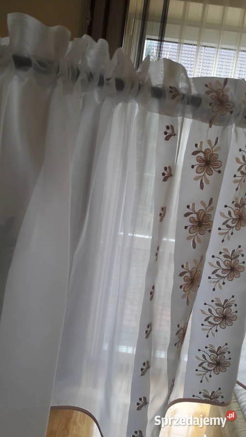 Woal zazdrostka biała atłasowe pasy 298 x 58 mazowieckie Radom