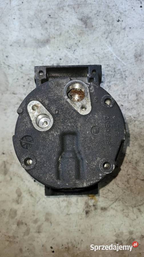 Kompresor klimatyzacji Renault Scenic 1135309