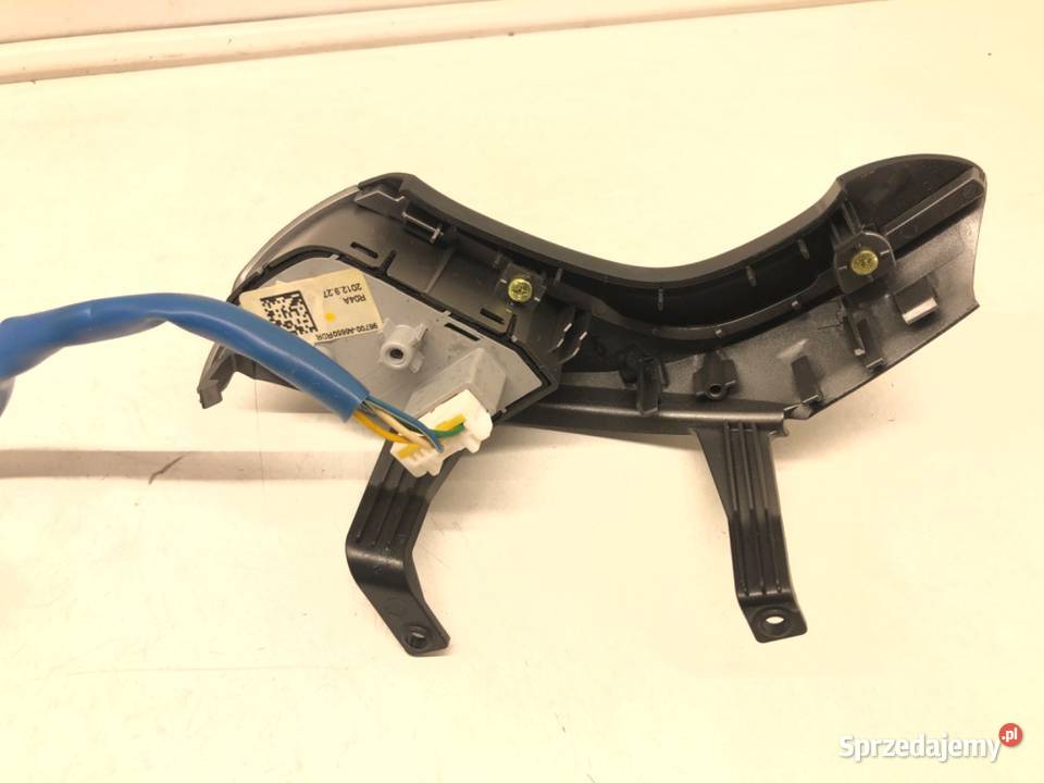 PRZEŁĄCZNIKI KIEROWNICY MULTIFUNKCJA HYUNDAI i30 podkarpackie