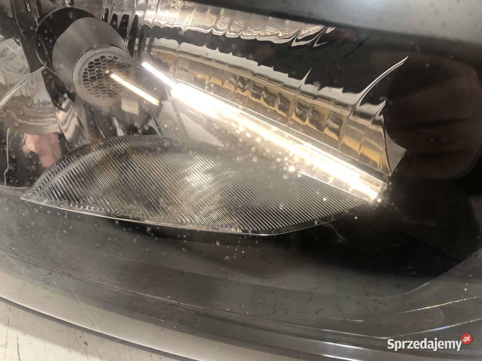 Volkswagen Polo V 6R 082009042014 Reflektor Lampy przednie Skarżysko-Kamienna sprzedam