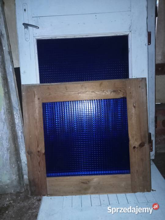 Szyby grube szkło niebieskie Pozostałe Żółkiewka-Osada