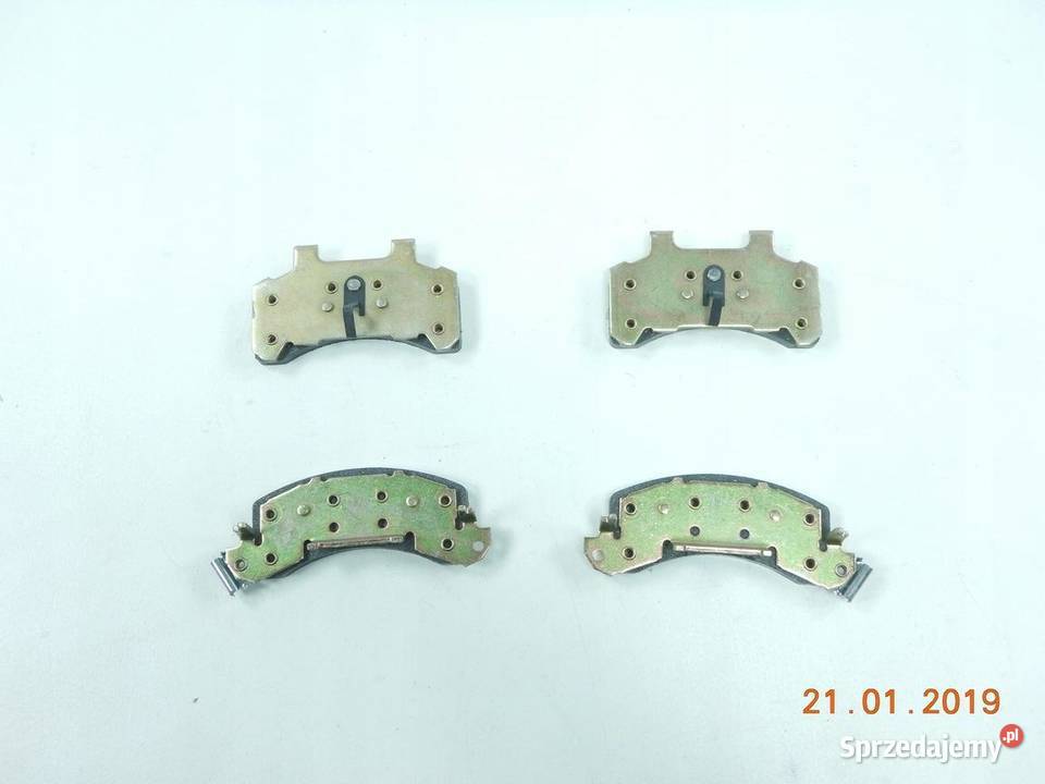 KLOCKI HAMULCOWE PONTIAC PHOENIX 28 sprzedam