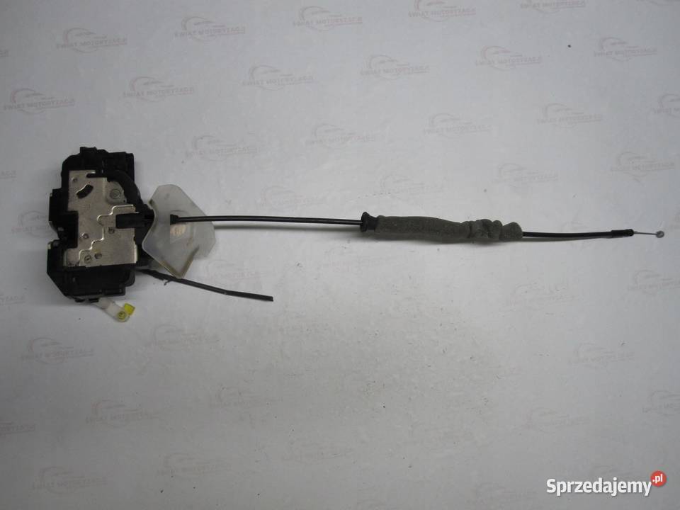 QASHQAI I J10 LIFT 12r zamek drzwi prawy przód 6 świętokrzyskie