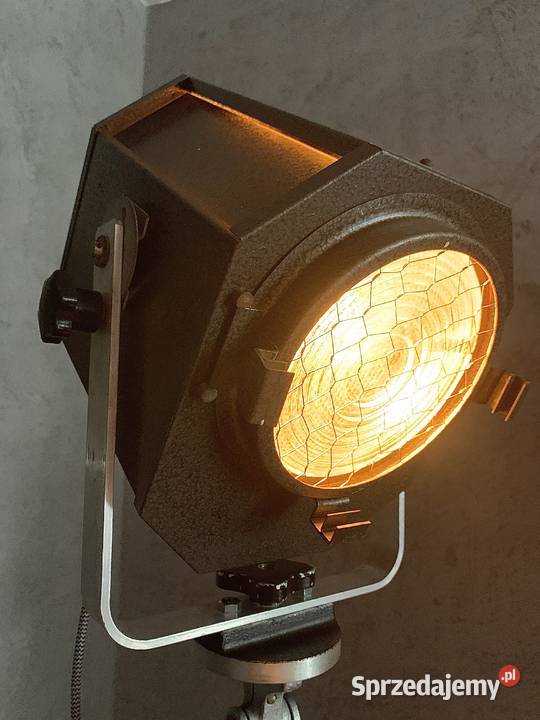 Lampa teatralna podłogowa PRL lata 7080 Loft Poznań