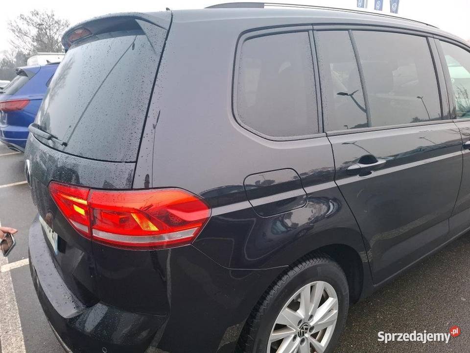 2021 Volkswagen Touran 20 TDI Lounge Warszawa sprzedam