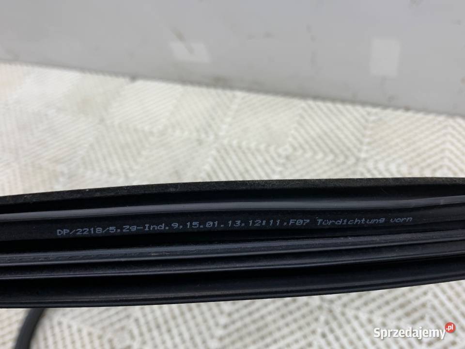 USZCZELKA DRZWI PRZÓD LEWA BMW F07 Hatchback