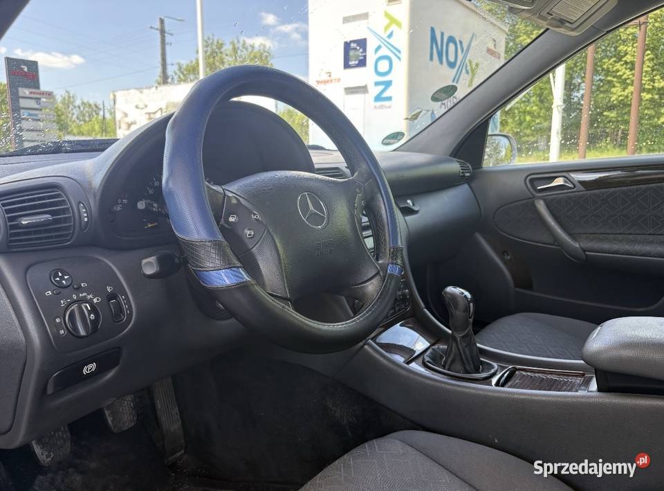 Mercedes C180 Kompresor 18 142 2003 Pińczów