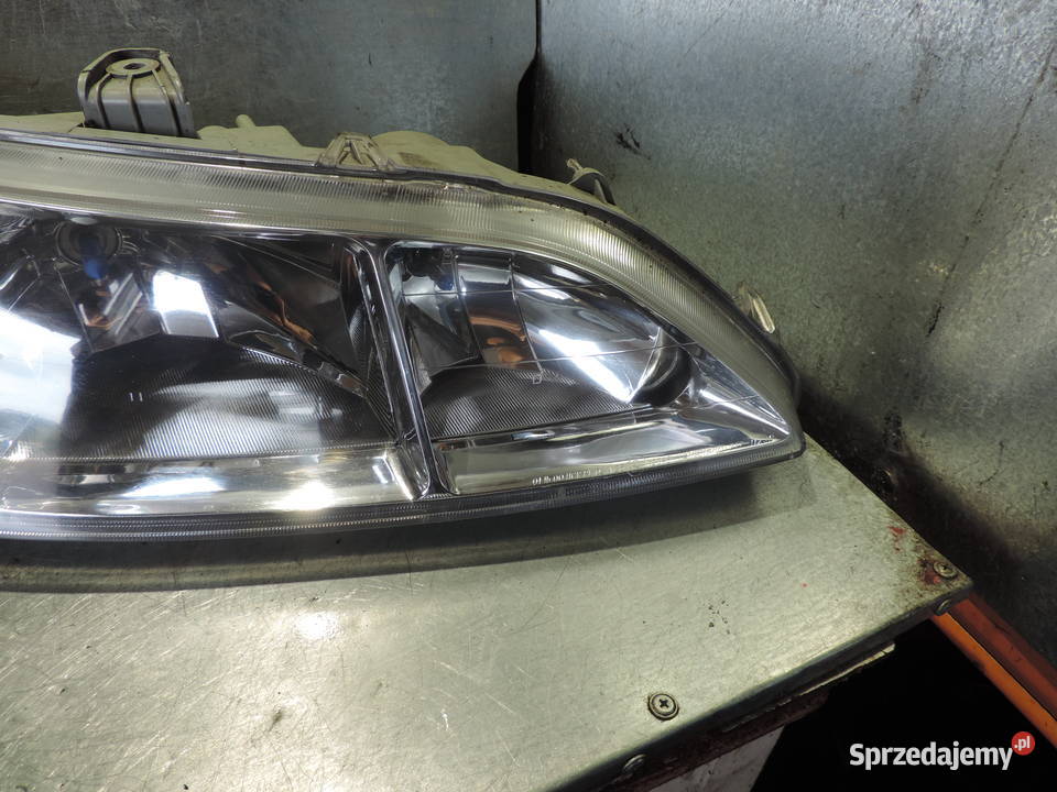 LAMPA PRAWY PRZÓD HONDA ACCORD 6 Nowy Sącz
