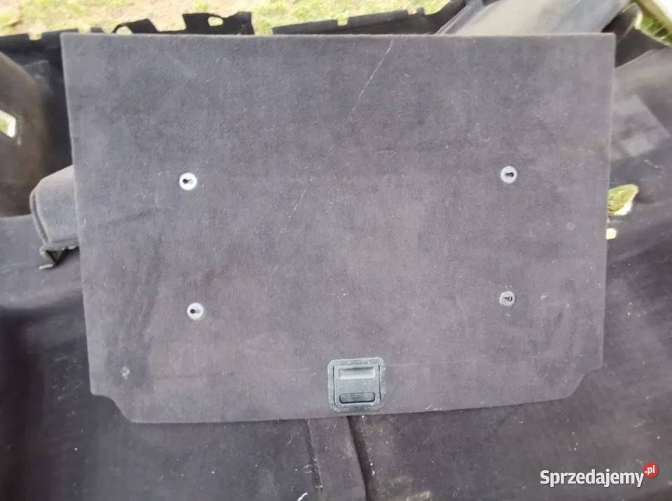 Podłoga tapicerka bagażnika BMW E39 kombi osobowe Żory