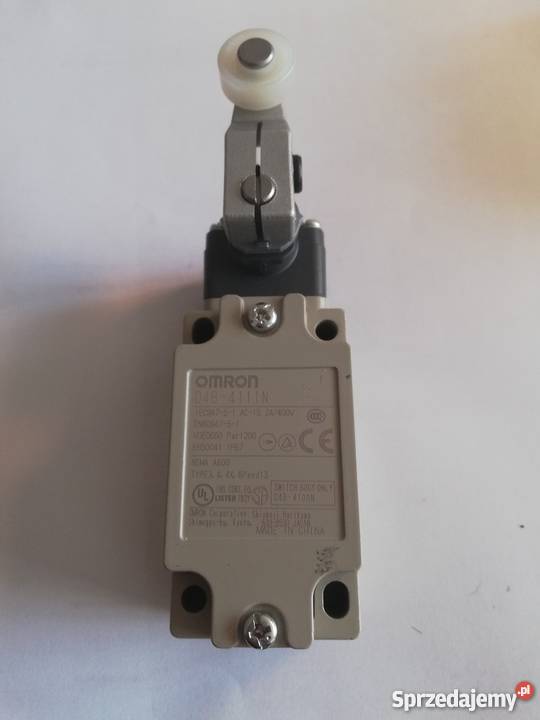 OMRON D4B4111N Wyłącznik krańcowy NO NC 10A Elektryka i akcesoria
