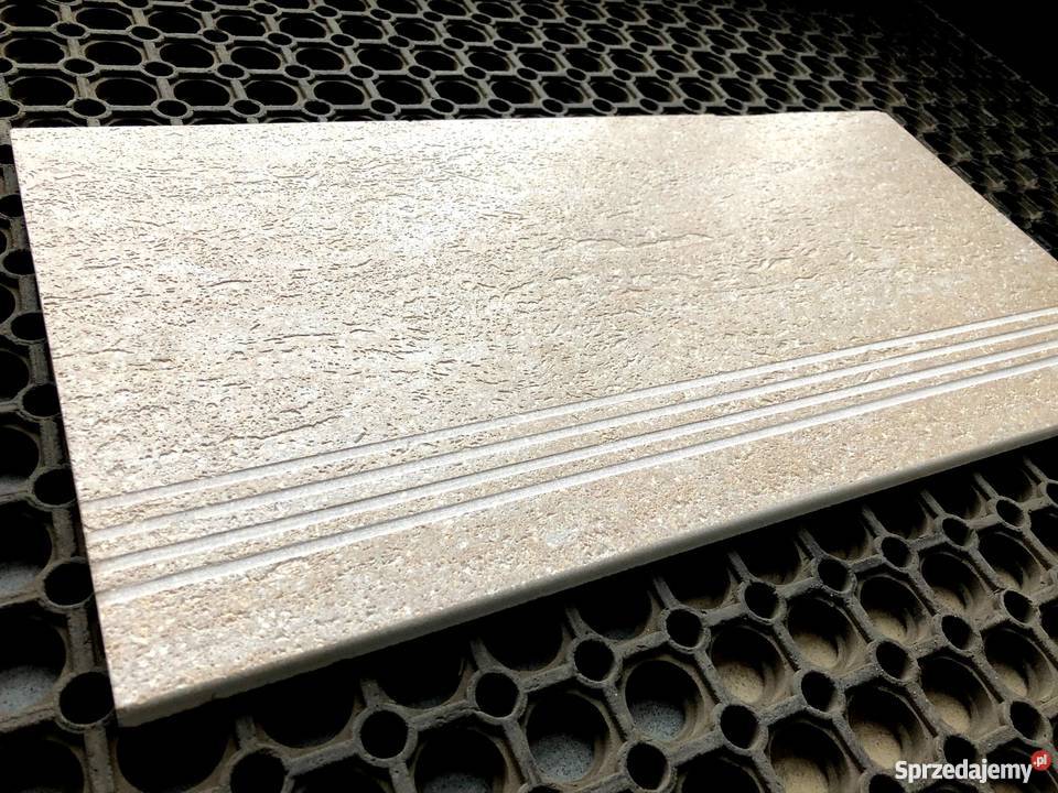 TRAWERTYN na schodach płytka na schody 30x60 Piotrków Trybunalski
