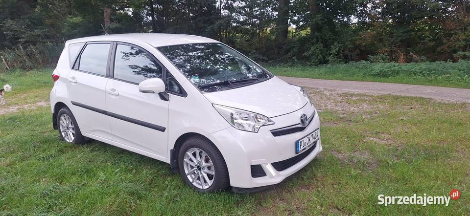 Toyota Verso S niski przebieg 1 właściciel Verso S Lubin