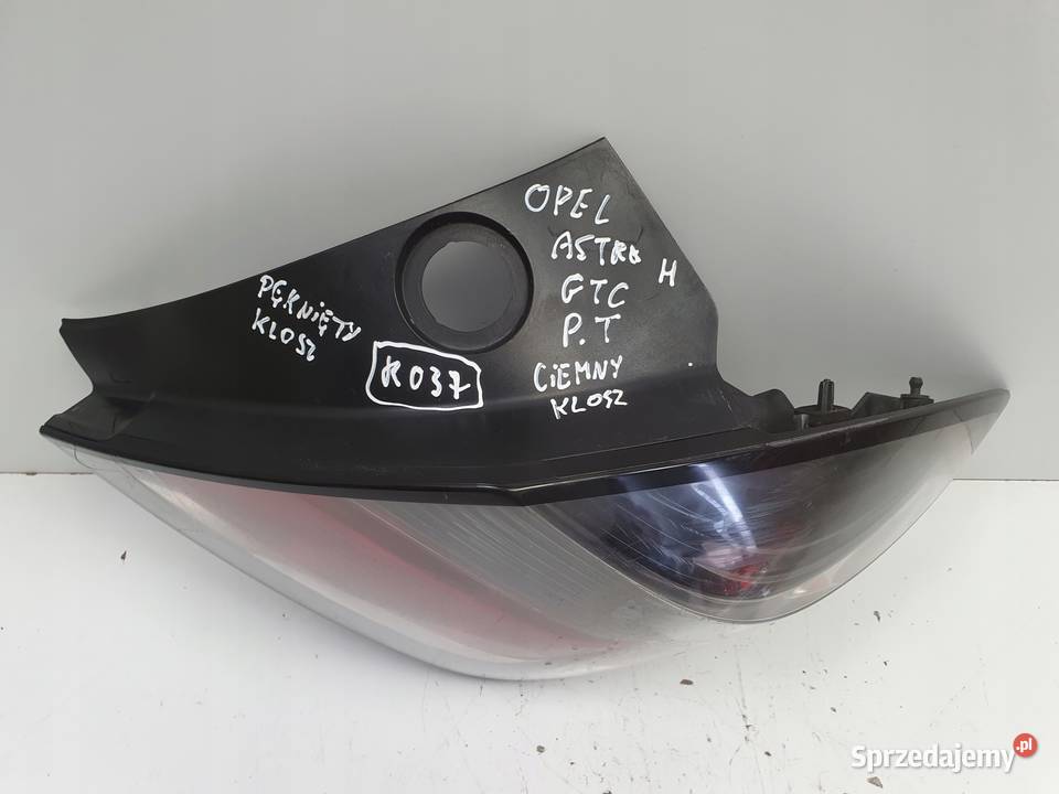 LAMPA PRAWA Opel Astra H III lift HB 0610r TYLNA