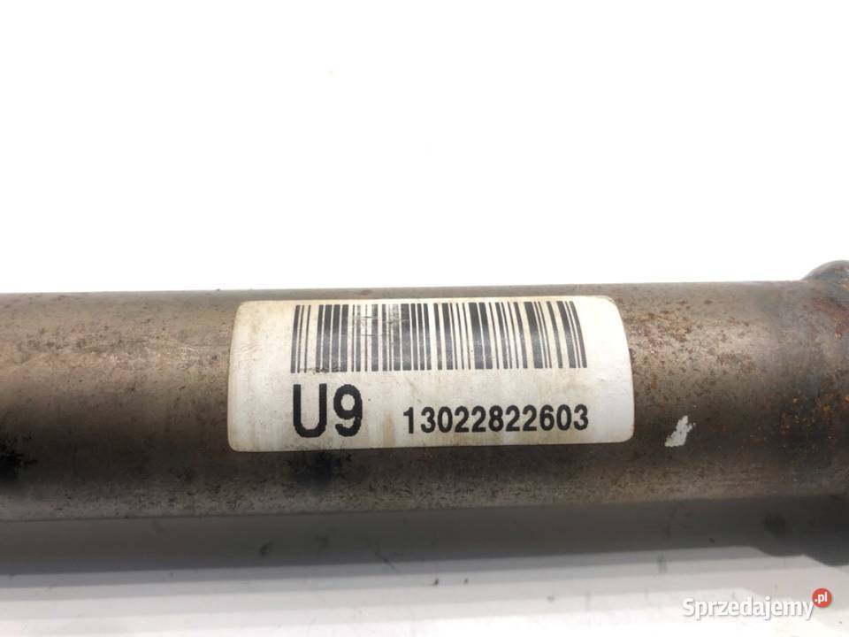 DRĄŻEK KOLUMNY KIEROWNICZEJ HYUNDAI i40