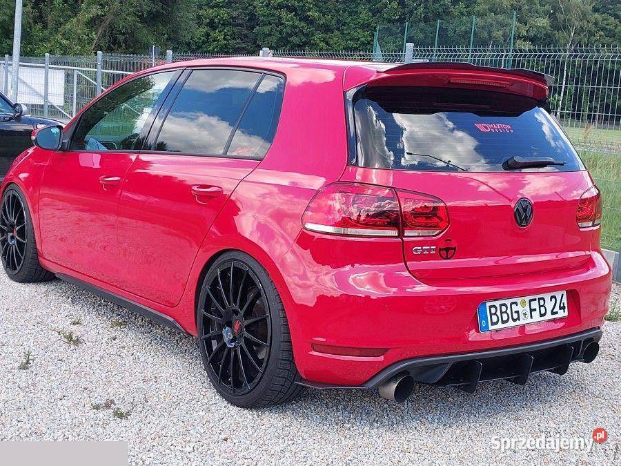 Volkswagen Golf 20 GTI 210 2011r