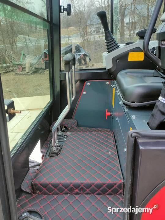Sprzedam Koparkę 18T silnik Kubota D902 małopolskie Nowy Sącz sprzedam