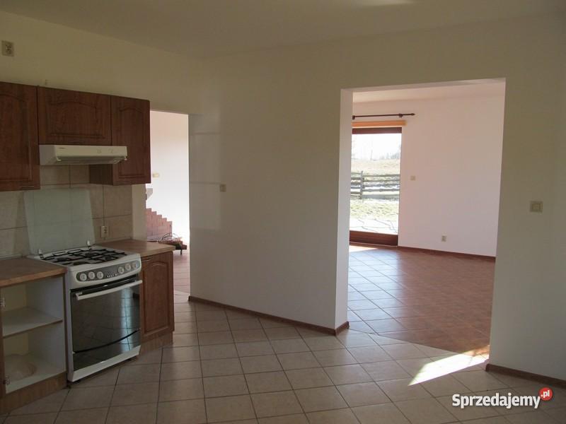 dom w miejscowości Rozgity koło Olsztyna Rozgity