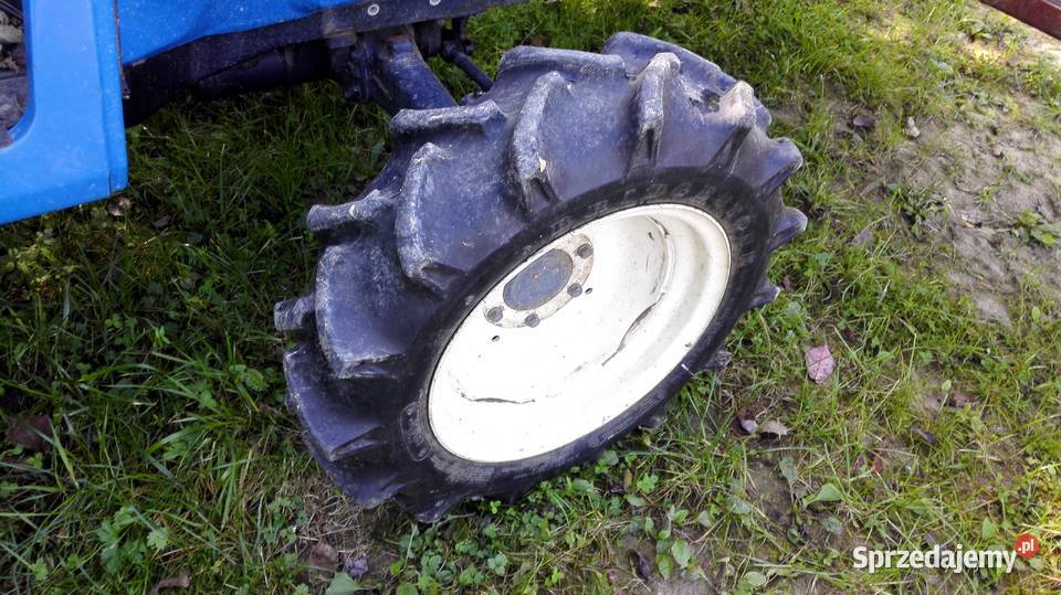 Iseki TU24 4x4 traktor ciagnik traktorek Teleśnica Oszwarowa
