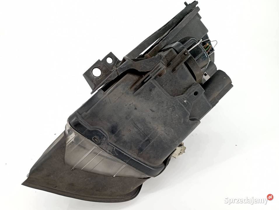 LAMPA PRZÓD LEWA XENON EUROPA 89309150 Audi A4