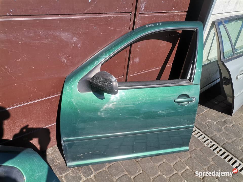 VW BORA DRZWI LEWY PRZÓD LC6M osobowe Nowy Sącz
