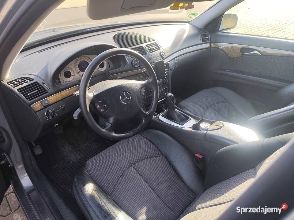 Mercedes Benz w211 26 LPG manual śląskie Łaziska Górne sprzedam