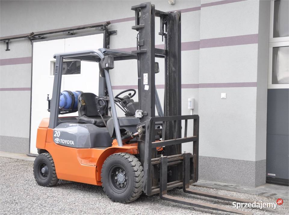 Wózek widłowy Toyota 7FG20 2T Manual Pompowane Sandomierz