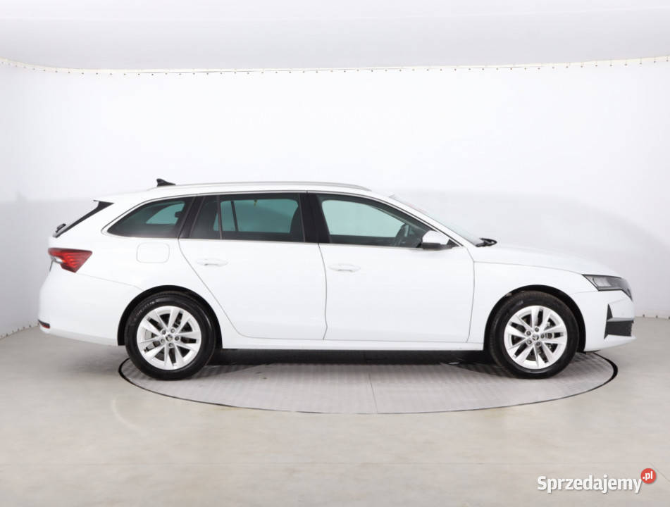Skoda Octavia 15 TSI nawigacja Octavia Piaseczno
