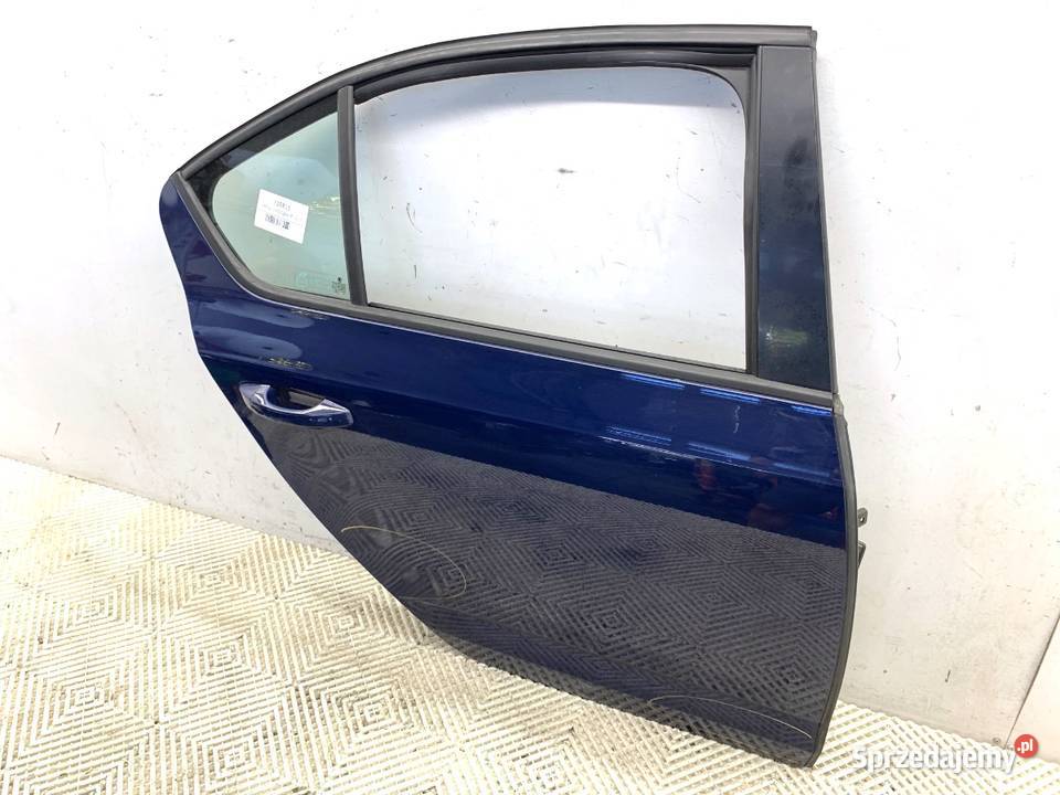 DRZWI PRAWY TYŁ SKODA OCTAVIA III Hatchback