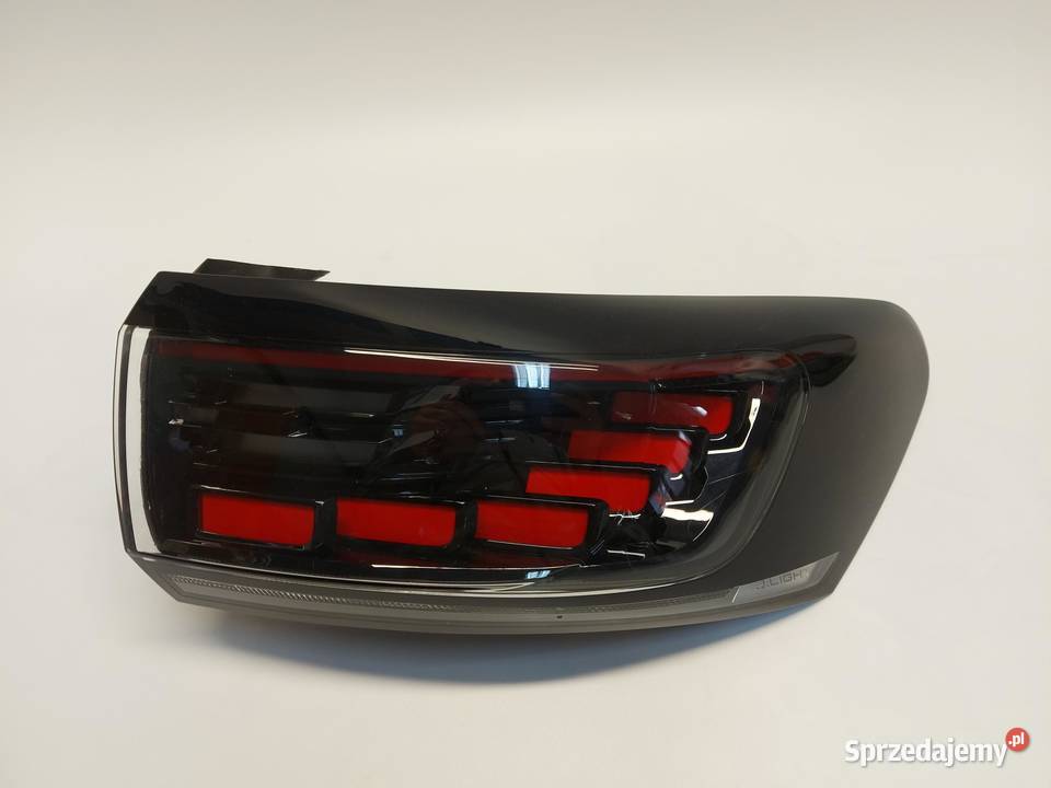 VW ID4 11A 2024r SUV 5D LAMPA PRAWA TYŁ HIGH sprzedam