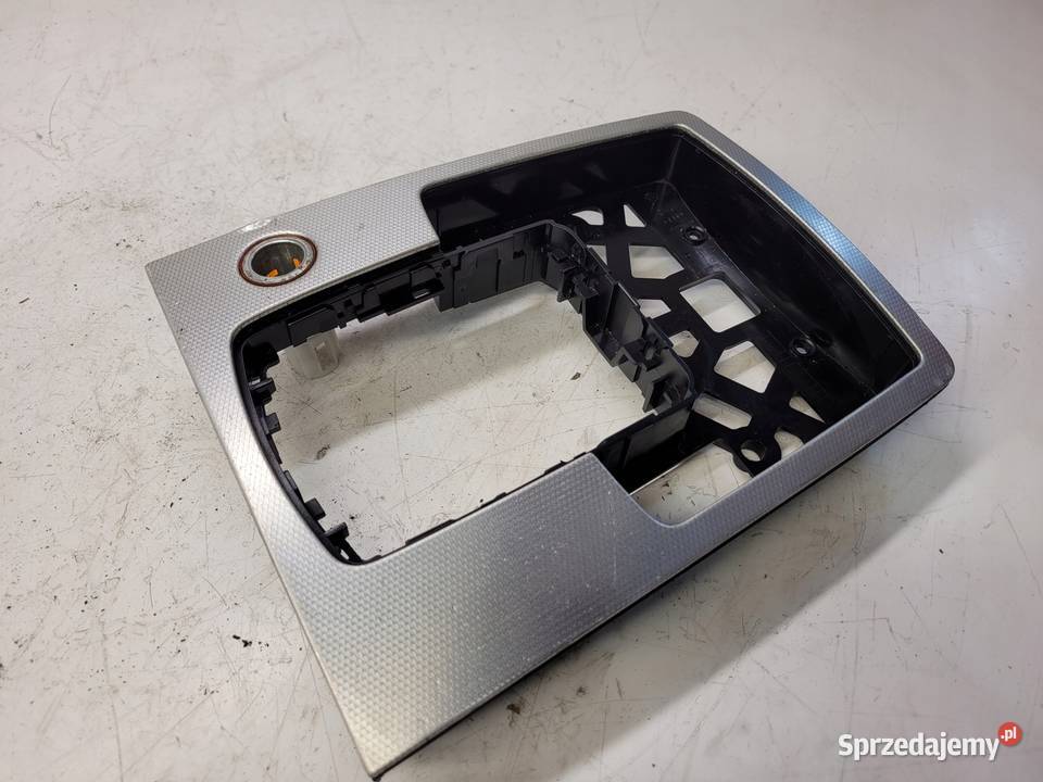 TUNEL ŚRODKOWY DEKOR AUDI Q7 4L 4L0864261 ŁUSKA Przystajń