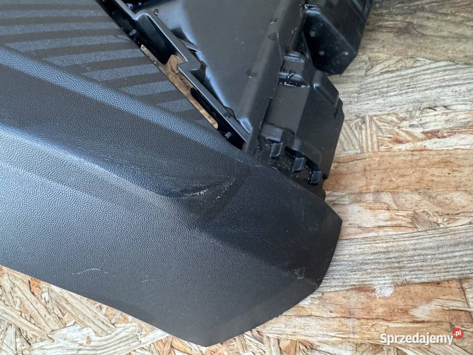 Spoiler dół zderzaka przód renault V 5 etech wielkopolskie Międzychód sprzedam