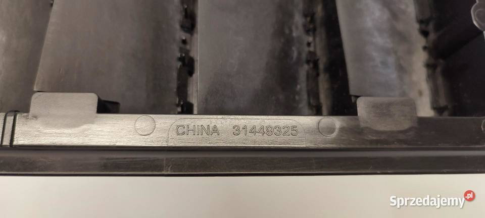 VOLVO XC40 KRATKA BAGAŻNIKA 31449325 KTL