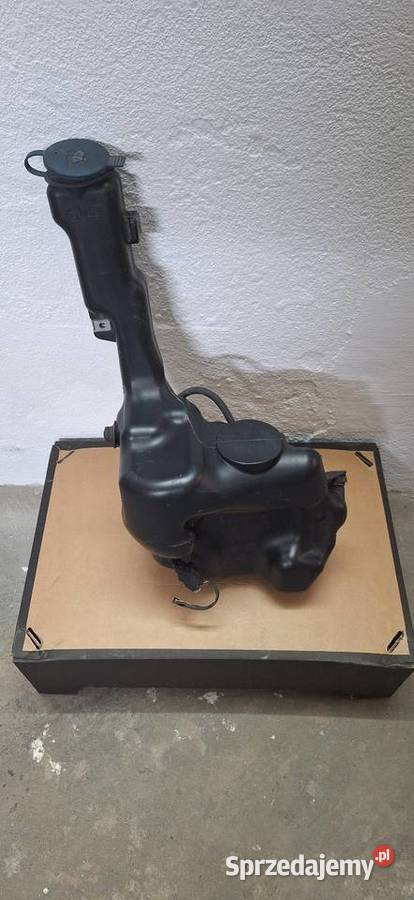 Zbiorniczek Spryskiwacza MB W204 Zbiorniki płynu do spryskiwaczy świętokrzyskie Sandomierz sprzedam