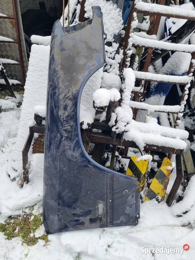 Mercedes W124 E Klasa 1995r Błotnik Prawy Przód