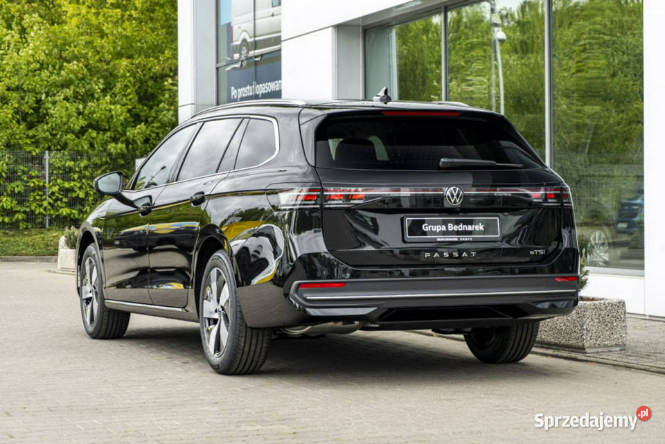 Volkswagen Passat Business Plus 20 TDI 193 światła LED Łódź