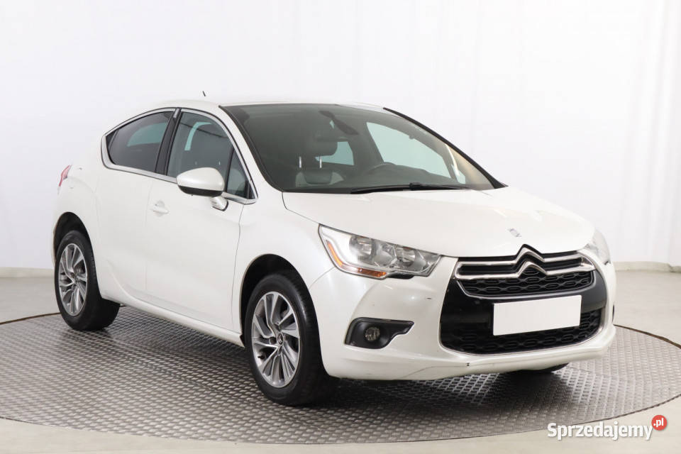 Citroen DS4 16 VTi światła do jazdy dziennej Zabrze