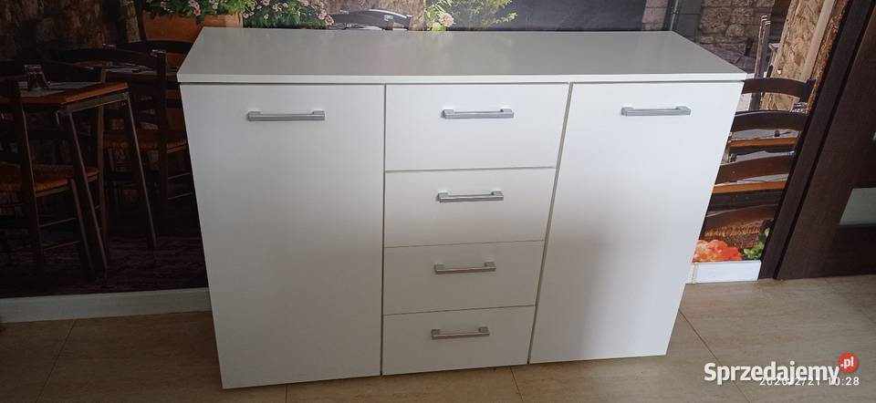 Komoda biała z szufladami