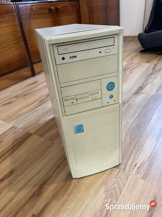 Zabytkowy komputer PC AT Pentium MMX 166MHz Klasy Pentium III i słabsze Brzana