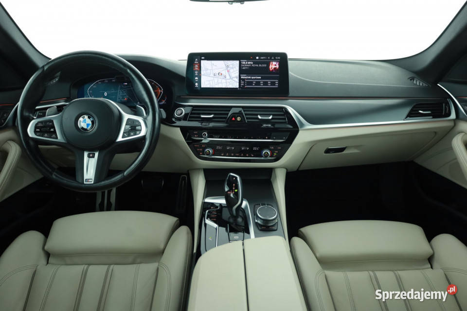 BMW 5 530i xDrive system Start-Stop Piaseczno