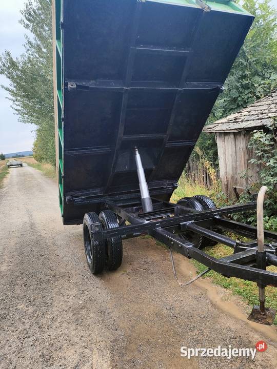 Przyczepa jedno osiową wywrotka świętokrzyskie Łagów