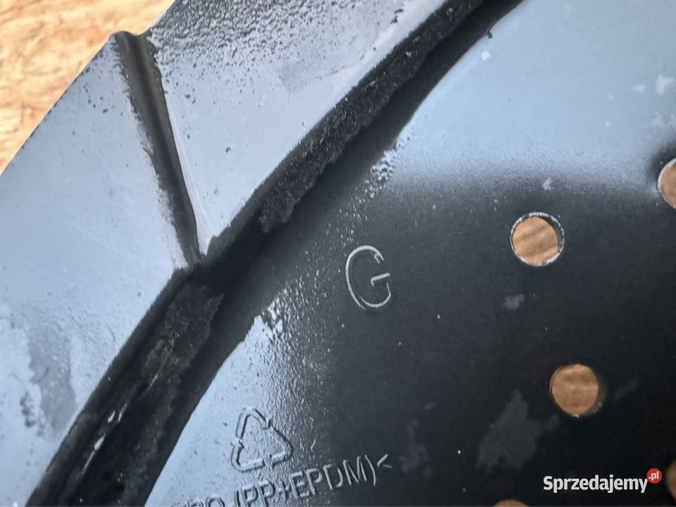 Osłona dolna owiewka zderzaka przód lewa lh Opel Części montażowe Międzychód